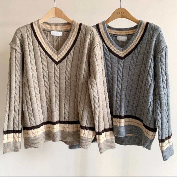 Cable knit sweater Heather blue stripe womens long sleeve V-neck - Picture 2 of 4